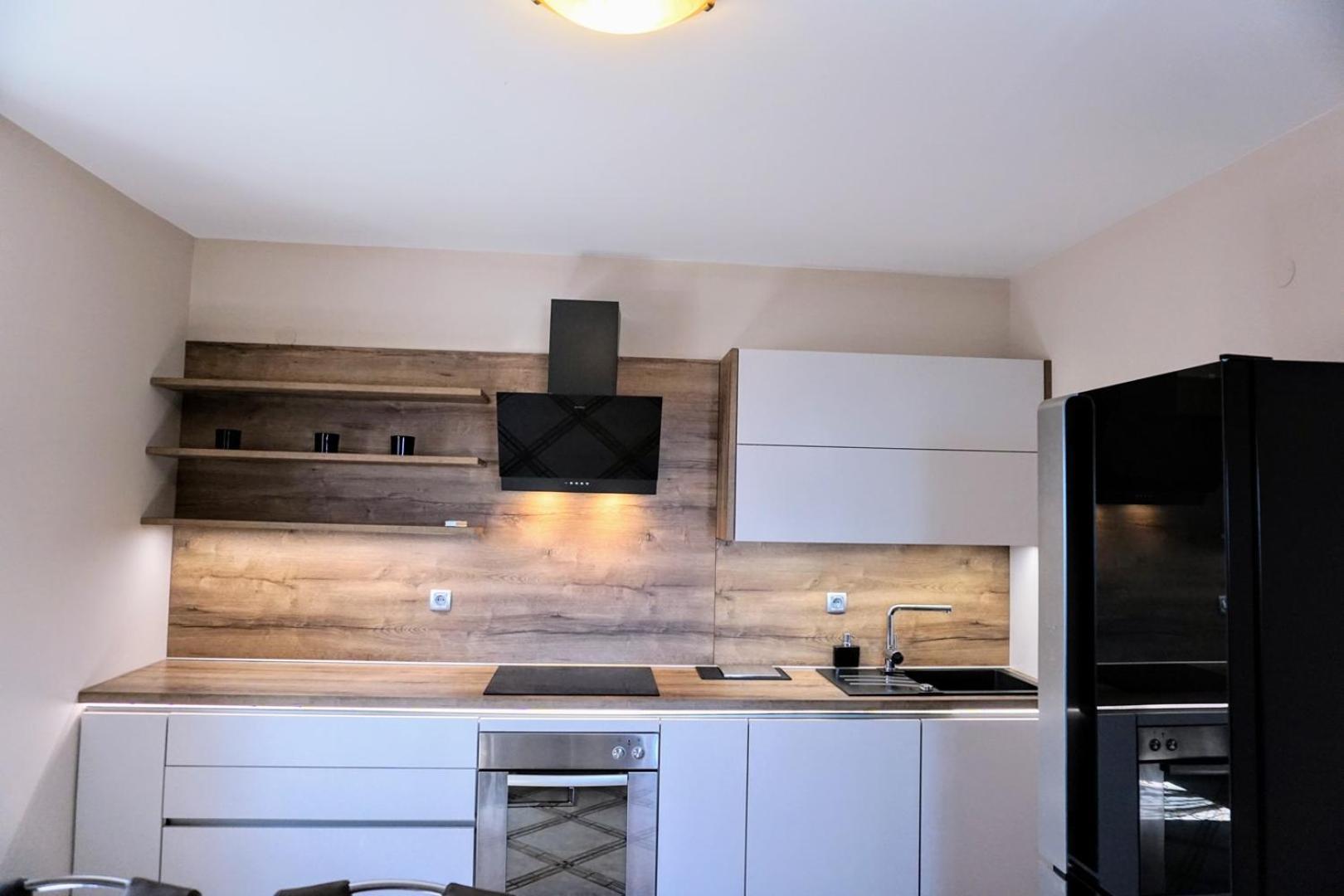 Apartment Stefica Crveni Vrh Eksteriør billede