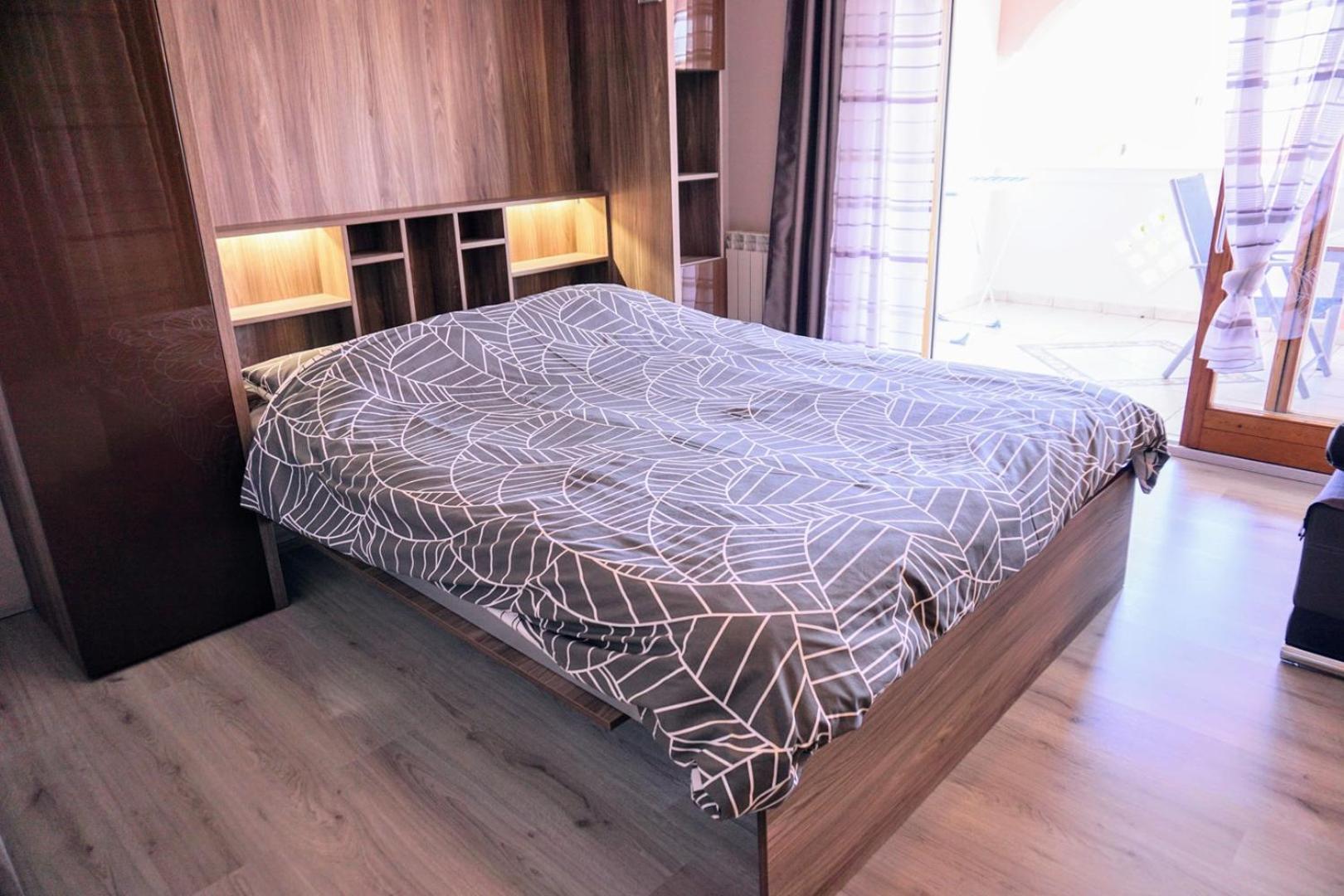Apartment Stefica Crveni Vrh Eksteriør billede
