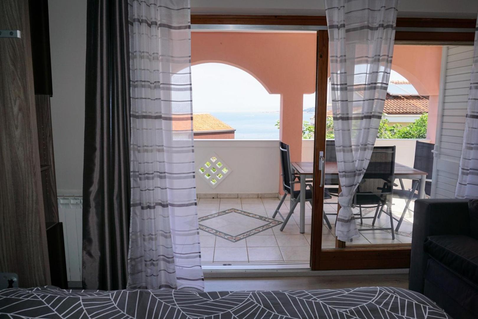 Apartment Stefica Crveni Vrh Eksteriør billede