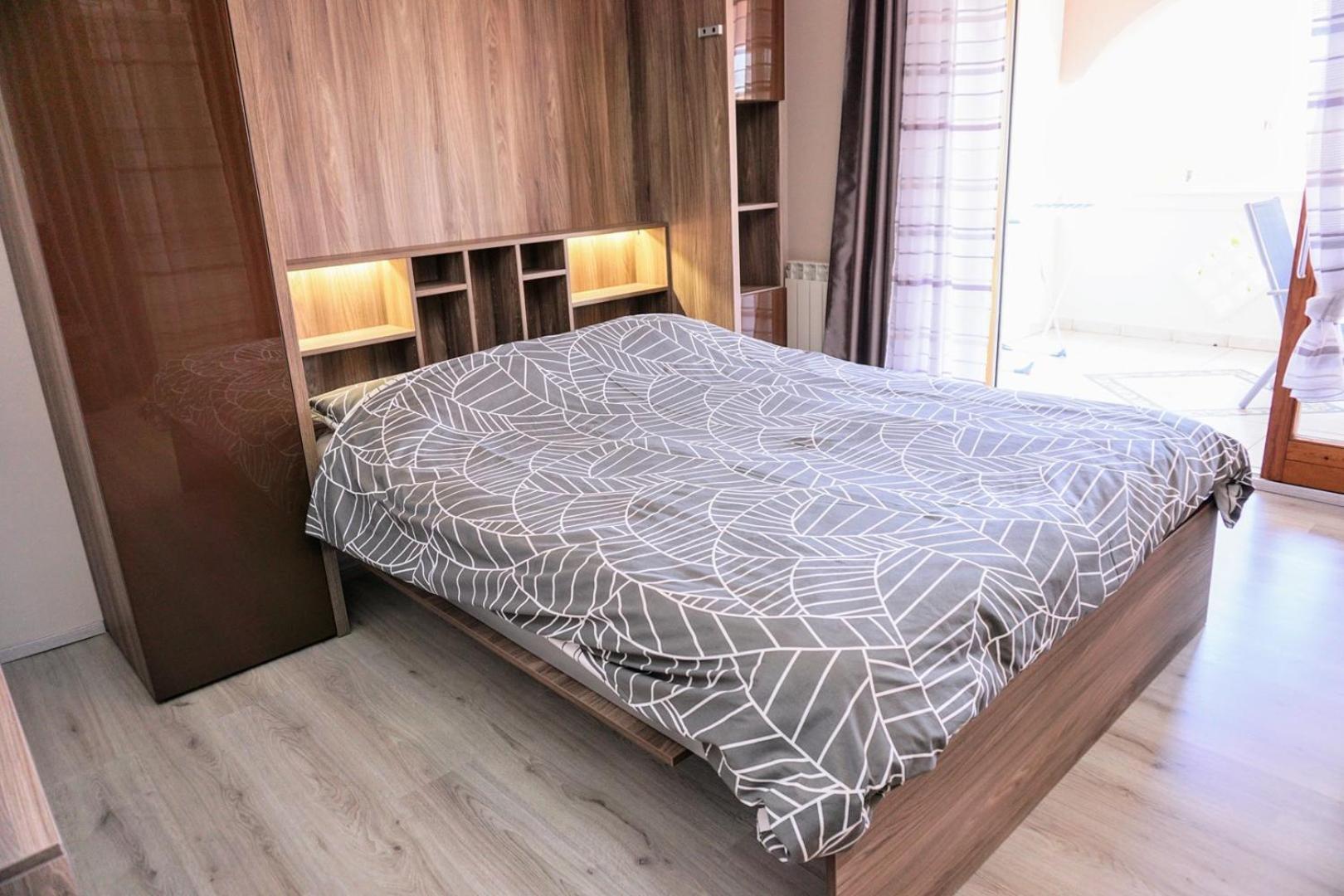 Apartment Stefica Crveni Vrh Eksteriør billede