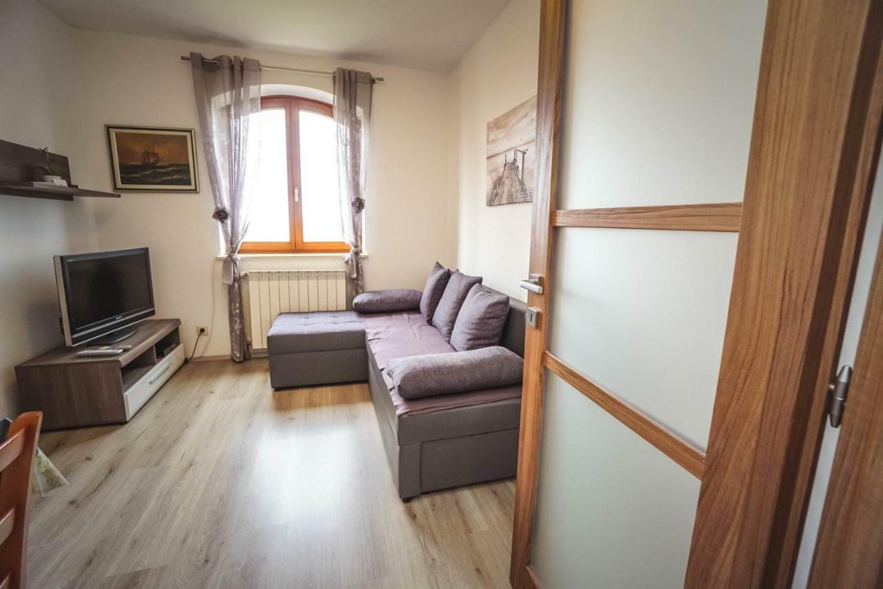 Apartment Stefica Crveni Vrh Eksteriør billede